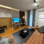Family Apartment Boreas Trieste